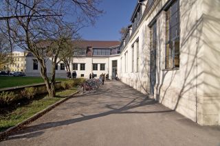 Bauhaus-Universität Weimar: Werkstätten, Ausstattung